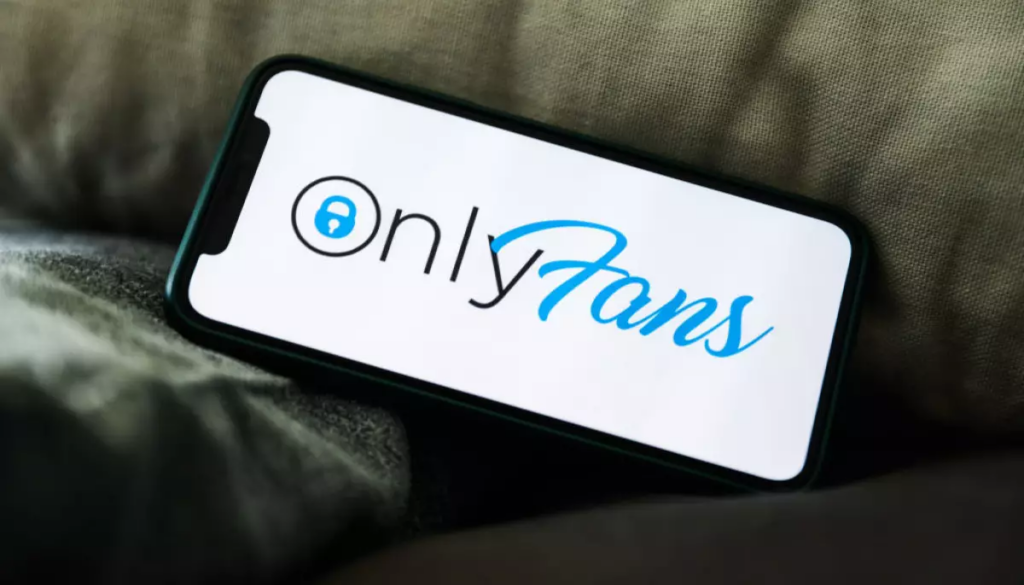 OnlyFans сплатив податки